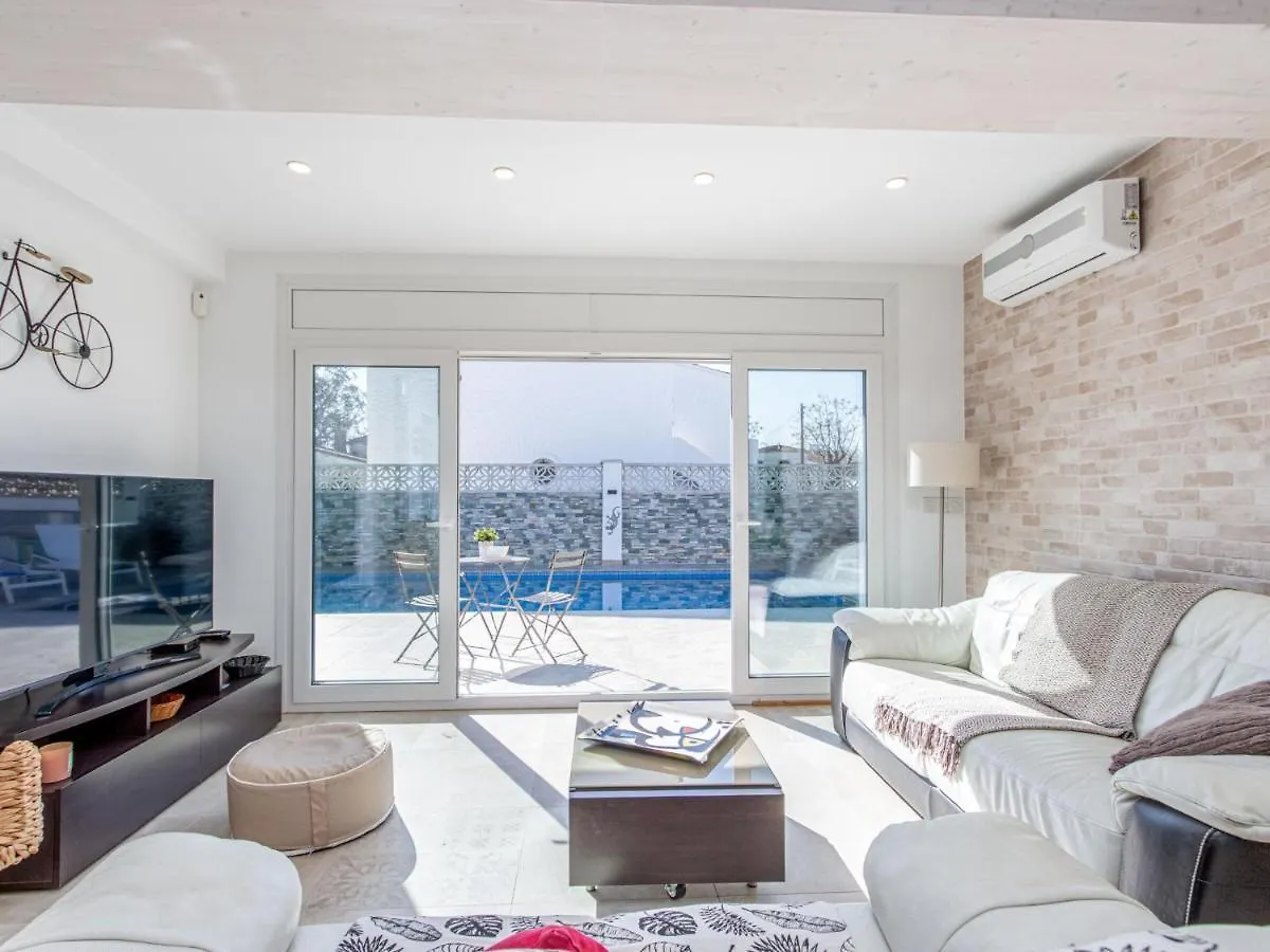 Holiday Home Casa Filisa By Interhome 엠푸리아브라바